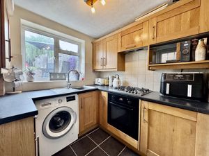 Photo 7- click for photo gallery